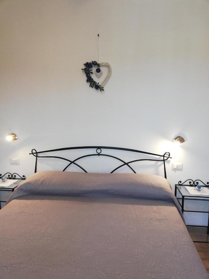 Il Lago Del Mugello B&B Барберино-ди- Муджелло Экстерьер фото