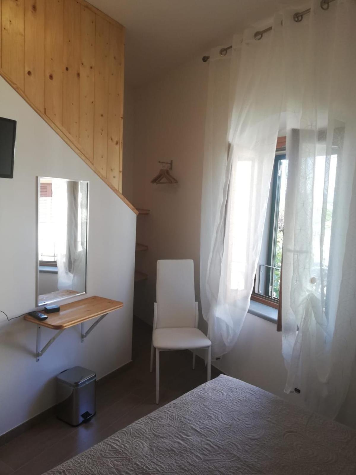 Il Lago Del Mugello B&B Барберино-ди- Муджелло Экстерьер фото